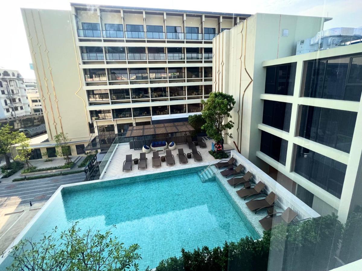 Centara Life Hotel Bangkok Phra Nakhon Exterior foto